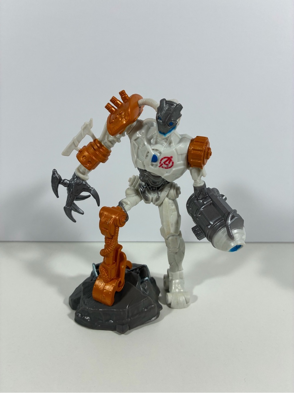 Marvel Avengers Playmation Ultron Bot Villain Smart Figure Hasbro B2856 C-2528A